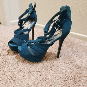 Teal heels